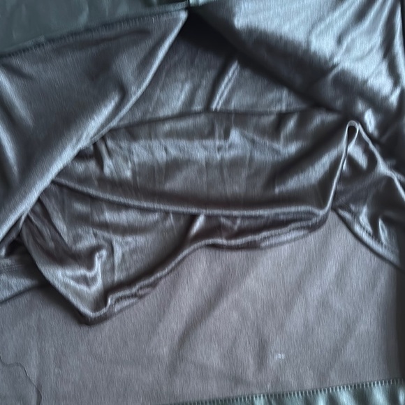 Black Midi Pencil Skirt with Slit - Picture 4 of 7